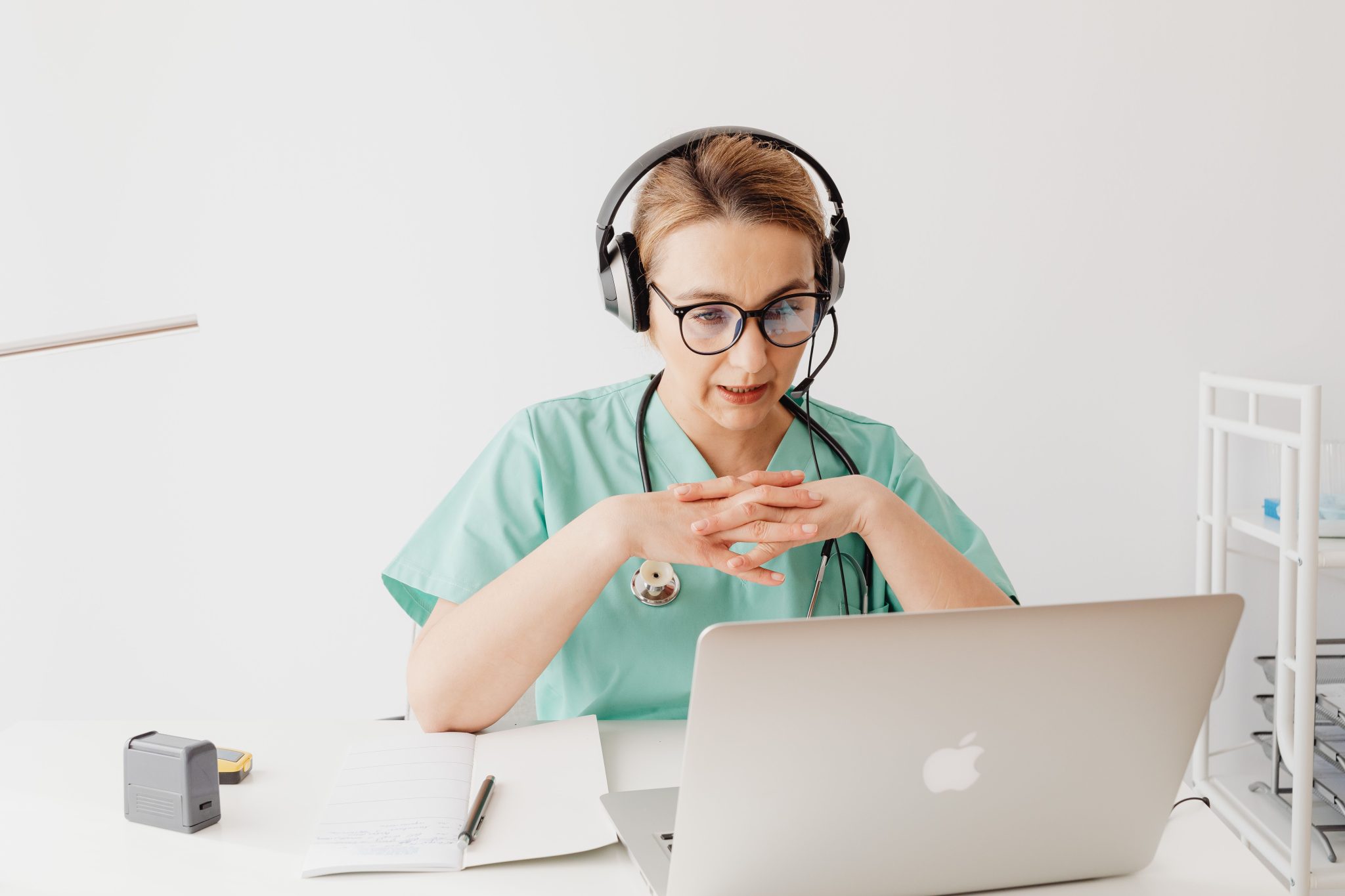 7 White-Label HIPAA-Compliant Video Platforms for Telehealth