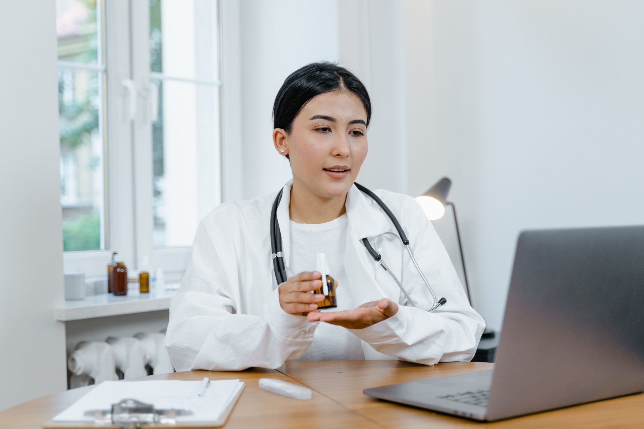 Top 6 Secure Video Conferencing Solutions for Healthcare Teams